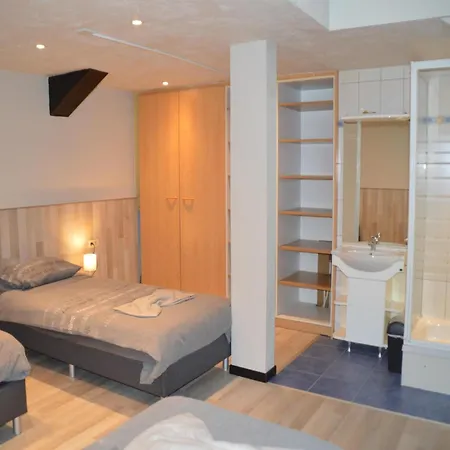 Holiday home In With Private Indoor Pool, Cleaning Included *